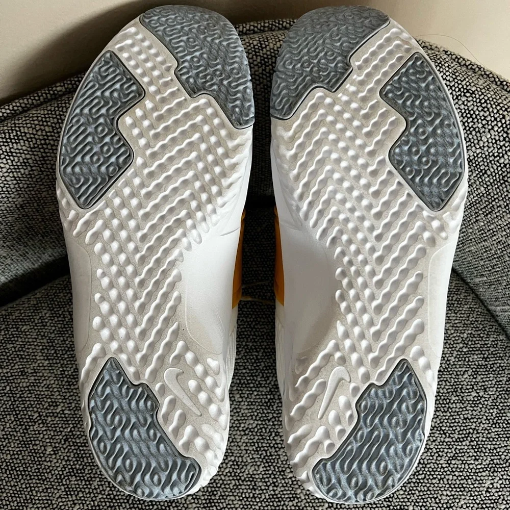 Nike Women's Renew In-Season Tr 10 Running Athletic Shoes - Picture 5 of 7